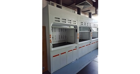 玻璃鋼通風(fēng)柜在實(shí)驗(yàn)室的安全重要性